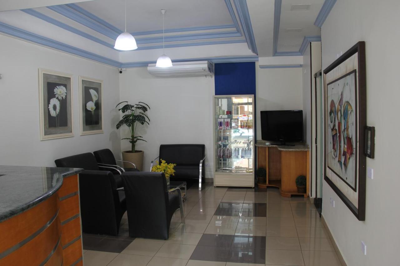 Alpha Ville Hotel 阿西斯 外观 照片