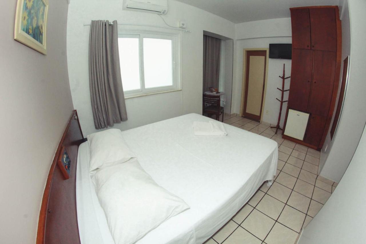 Alpha Ville Hotel 阿西斯 外观 照片