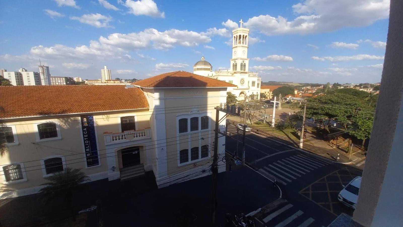 Alpha Ville Hotel 阿西斯 外观 照片